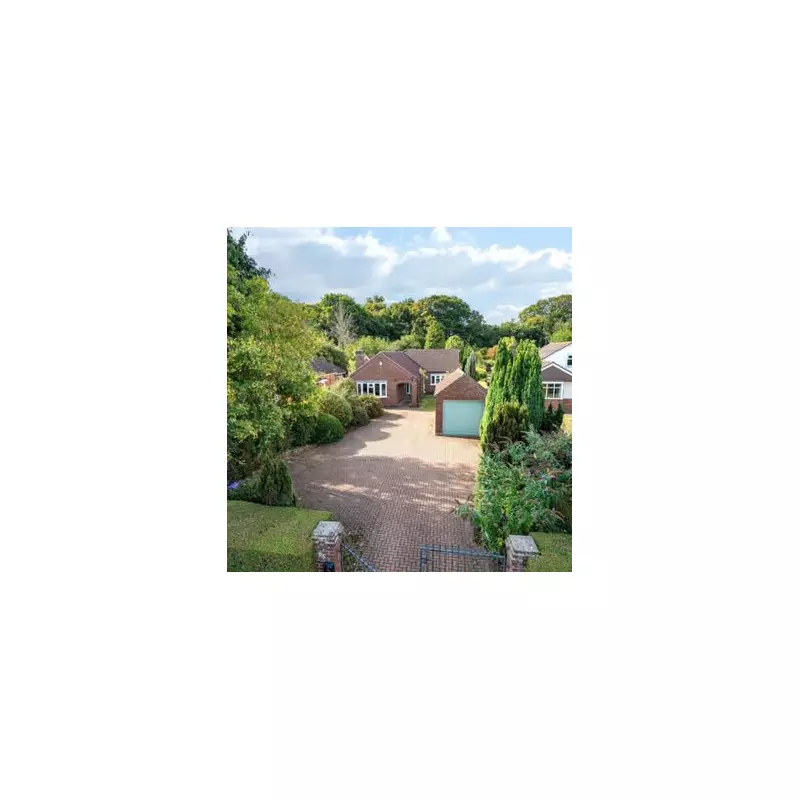 Dream Devon Bungalow With Breathtaking Views Could Be Your Perfect Family Home For Just £275k