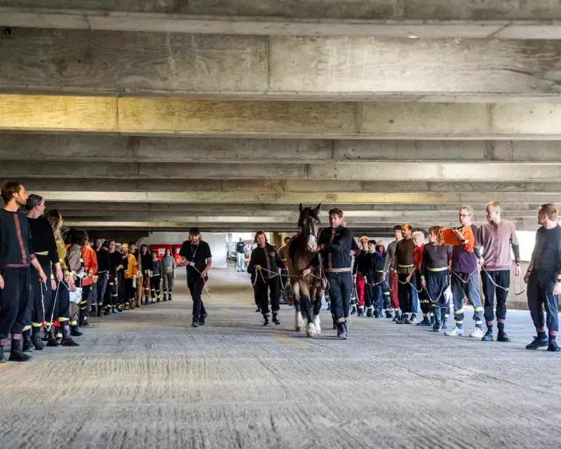 Garland's Bold Tendencies Show Redefines London's Live Music Scene | Review