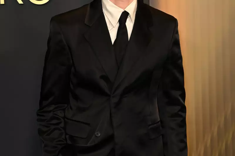 Harris Dickinson Recounts 'Humiliating' Audition with Robert Lindsay | Independent