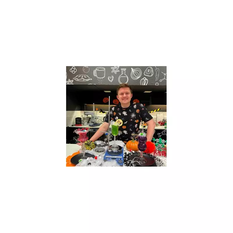 I'm A Celebrity Bosses 'Strict' and 'Controlling' Says Bake Off Star Laura Adlington