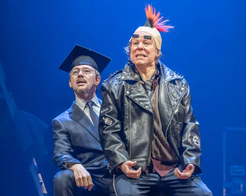 Inside No. 9 Stuns China: Shearsmith & Pemberton Become Unlikely Megastars