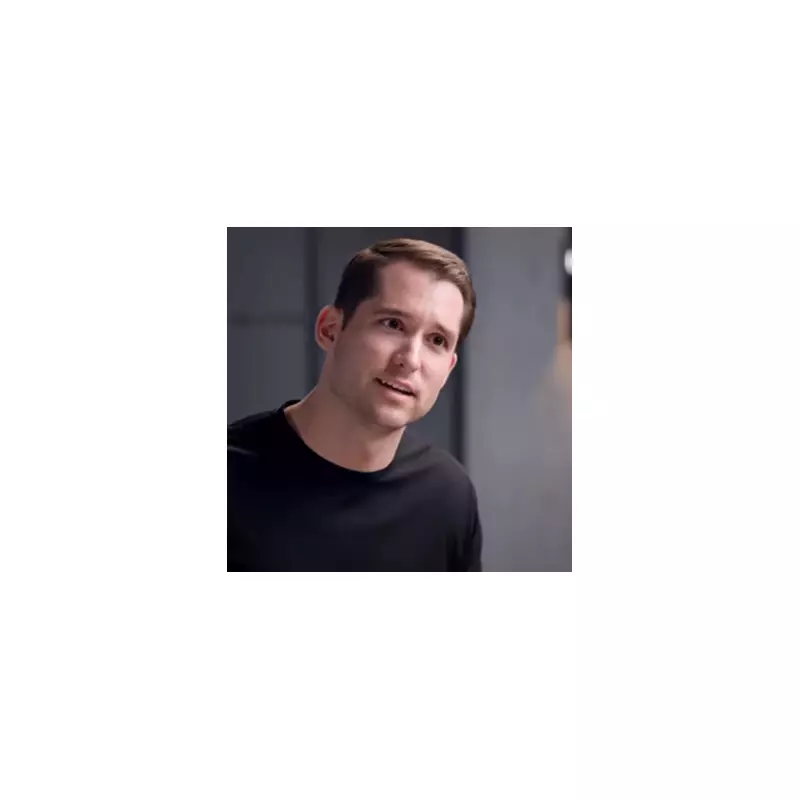 Lawyer Reveals: The One Word That Can Instantly Kill Your Relationship