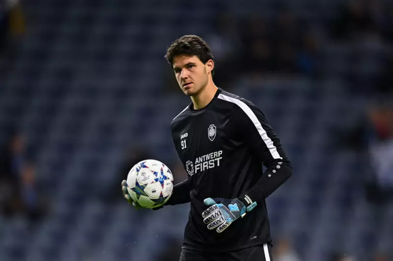 Man Utd Eye Sensational Move for Belgian Prodigy Senne Lammens | Exclusive