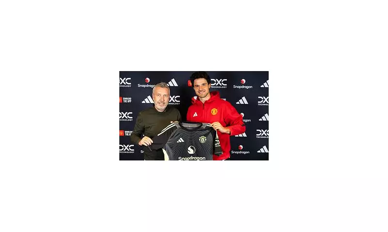 Man Utd's Shocking Derby Keeper Call: Altay Bayindir Benched as Andre Onana Gets Nod After Heroics