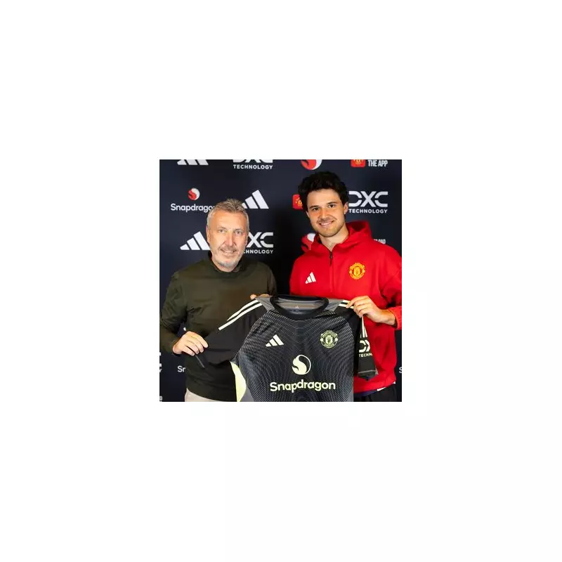 Manchester United Set to Hijack Senne Lammens Deal as Goalkeeper Search Intensifies