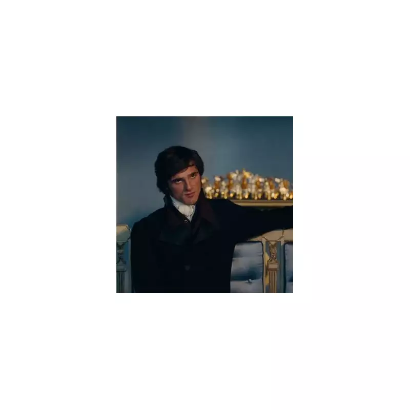 Margot Robbie Transforms in First Look at Wuthering Heights Reboot | Exclusive