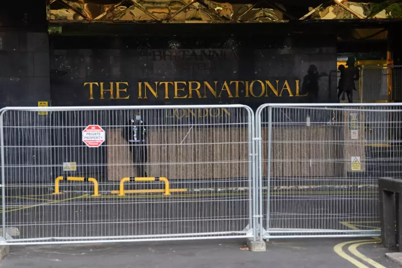 Met Police Evacuate Canary Wharf Tower Over Suspicious Package | Major Security Alert