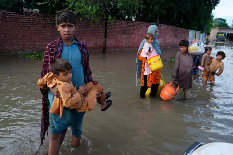 Pakistan Flood Crisis: Tens of Thousands Forced to Flee Homes as Punjab Province Submerged