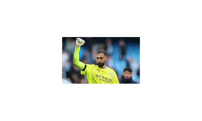 PSG Goalkeeper Gianluigi Donnarumma Axed for Manchester Derby After Man City Howler | Daily Mail