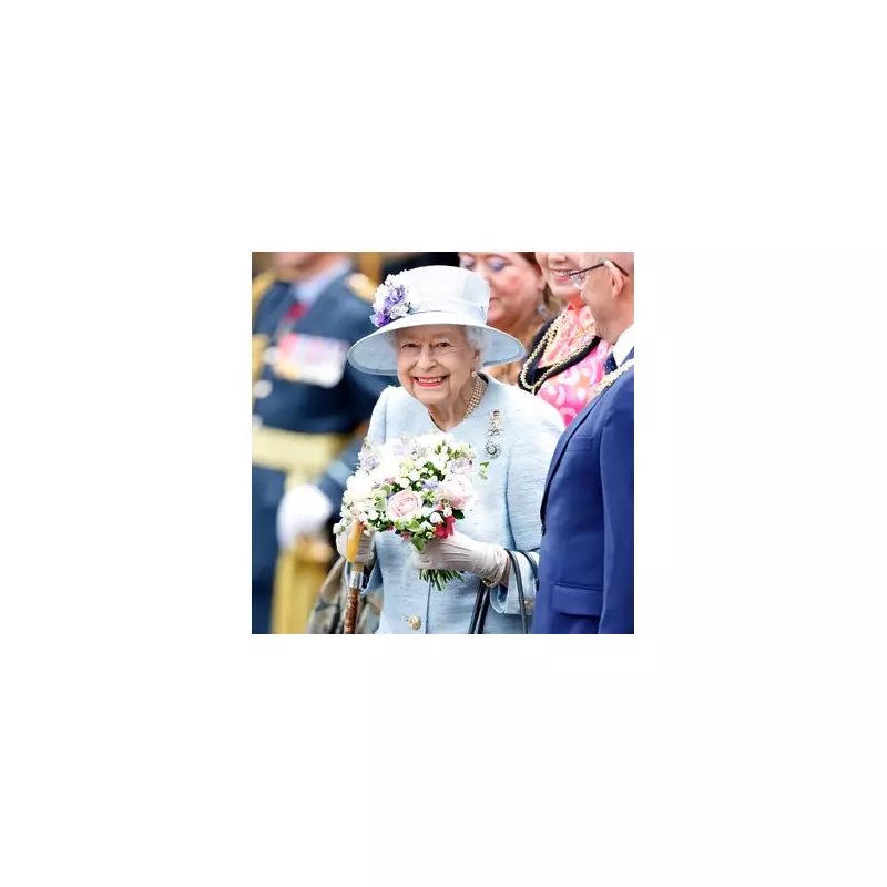 Queen Elizabeth II's Poignant Final Journey: A Nation's Tearful Farewell to its Longest-Reigning Monarch