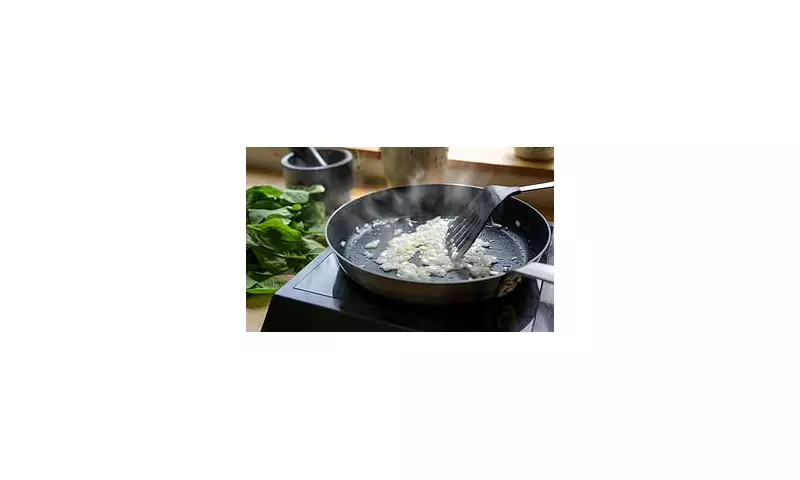 Scientists Cook Up a Breakthrough: Onions Could Slash Cooking Times by 50%