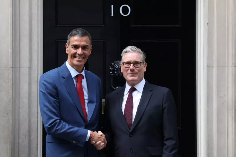 Starmer's Charisma Deficit: Can the 'Spanish Sniper' Learn from Sánchez's Success?