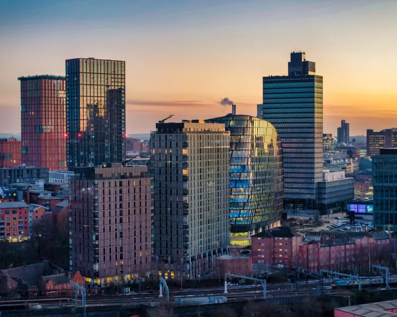 UK Economy Stalls in July as GDP Flatlines Amid Stubborn Inflation and Consumer Gloom