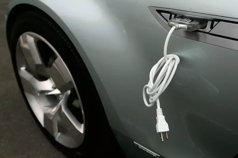 UK Scientists Pioneer Revolutionary Battery Tech: A New Era for Electric Cars and Phones