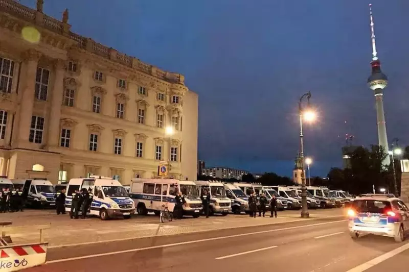 WWII Bomb Discovery Forces Mass Evacuation in Central Berlin | 3,000 Residents Displaced