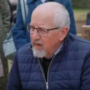 Antiques Roadshow Stunned: 'Worthless' Vase Revealed to be £20,000 Chinese Treasure