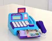 Cash vs Card Clash: Is It Legal for UK Businesses to Refuse Cash and Charge Card Fees?