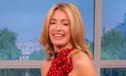 Cat Deeley's M&S Skirt Sells Out: This Morning Host Sparks High Street Fashion Frenzy