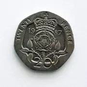 Check Your Change: Rare 20p Coin With Subtle Minting Error Could Be Worth Up To £200