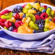 Chef's Secret: How to Keep Fruit Salad Fresh For Hours With One Simple Ingredient