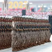 China's Terrifying Military Display: Perfect Formation of 1,000 Troops Stuns the World | Mirror