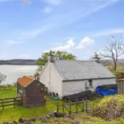 Dream Island Escape: Secluded Scottish Cottage With No Neighbours For Sale on Remote Inchmurrin