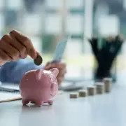 Easy Money-Saving Hacks: How to Pocket an Extra £10 a Week Without Even Noticing