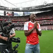 Eberechi Eze Dazzles Arsenal Legends: Thierry Henry & Ronaldinho Hail Crystal Palace Magician