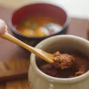 Forget the Sugar! Chef's Secret Savoury Ingredient Transforms Your Apple Crumble Forever