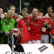 Gary Neville and Peter Schmeichel Slam Glazers in Explosive Man Utd Takeover Rant | Mirror Football