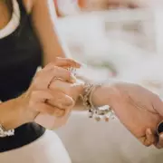 Gen Z's Top Fragrances Revealed: The Scents Dominating TikTok & Reddit in 2024