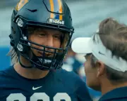 Glen Powell Shines in Chad Powers: The Unlikely Gridiron Hero Stealing Hearts