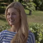 'Gone Girl' Hidden Detail Blows Fans' Minds A Decade Later | Rosamund Pike Secret