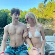 Heroic Passengers Subdue Knifeman in Vicious Train Attack on Ukrainian Refugee