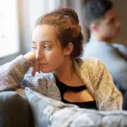 I Banned My Man From Talking To Gorgeous Waitresses - It's Not Insecurity, It's Self-Respect