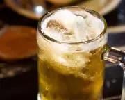 Ice Cubes in Beer: Ingenious Hack or Sacrilege? The Great British Pub Debate Boils Over