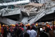 Indonesia School Collapse: Race Against Time as Rescuers Search for Survivors in Sidoarjo Rubble