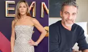 Jennifer Aniston's New Mystery Man: Who Is Jim Curtis, The Man Who Dated A Real Housewives Star? | Daily Mail