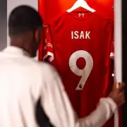 Liverpool on Red Alert as Alexander Isak's Release Clause Details Emerge | Transfer Exclusive