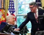 Lord Mandelson Issues Stark Warning: Trump's UK Visit Could Threaten British AI Sovereignty