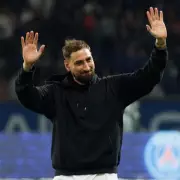Man Utd and Man City Eye PSG's Gianluigi Donnarumma in Shock Goalkeeper Transfer Swoop