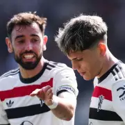 Man Utd in Turmoil: Fernandes & Garnacho Could QUIT as Chelsea Loom | Transfer Exclusive