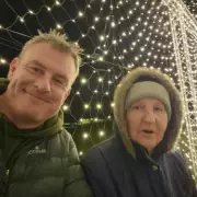 My Mum's Heartbreaking 'Glitch' Was Early Dementia - The Warning Sign We All Missed