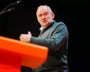 Nigel Farage Accuses Ed Davey of Plunging Britain into Darkness as Lib Dems Block Key Bill