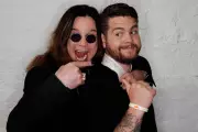 Ozzy Osbourne Steals the Show with Epic VMAs Tribute Performance in New York