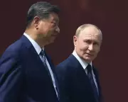 Putin and Xi Forge Unprecedented Alliance in Beijing as Kim Looks On | The Guardian