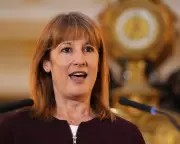 Rachel Reeves Faces Backlash Over Gambling Lobby Event Amid £12bn Tax Review