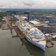 Royal Caribbean's Icon of the Seas Smashes Booking Records | UK Cruise Boom