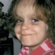 Six-Year-Old's Incredible Stand: Girl Refuses to Put Coat on in Freezing -4°C, Stuns Mum with Heartwarming Reason