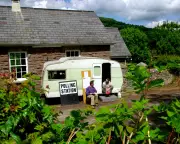 Starmer's Bold Gamble: Could Electoral Reform Silence Farage and Reshape British Politics?